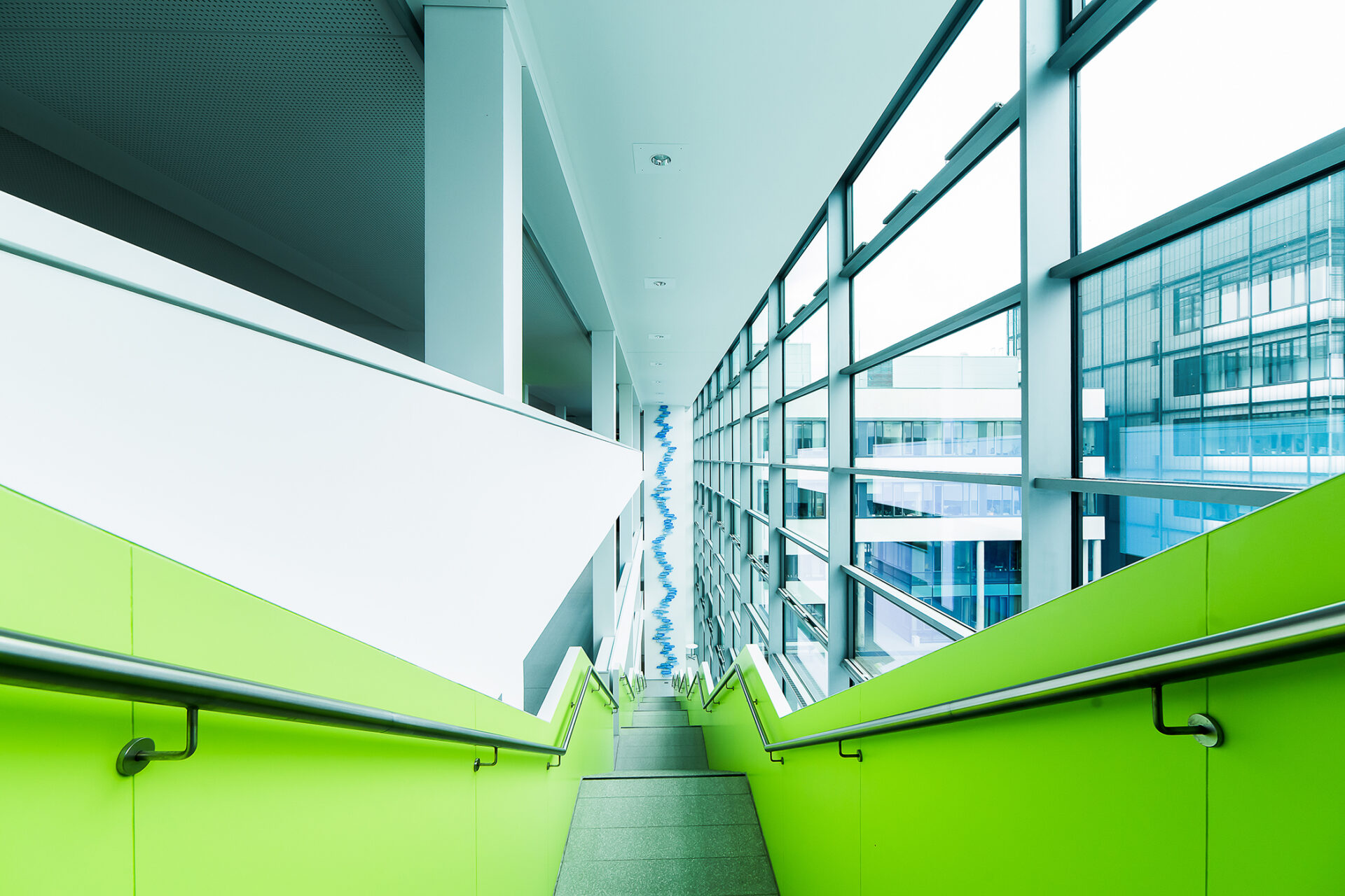 picture of the entrance hall at CRTD building, dresden;